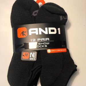 AND1 socks